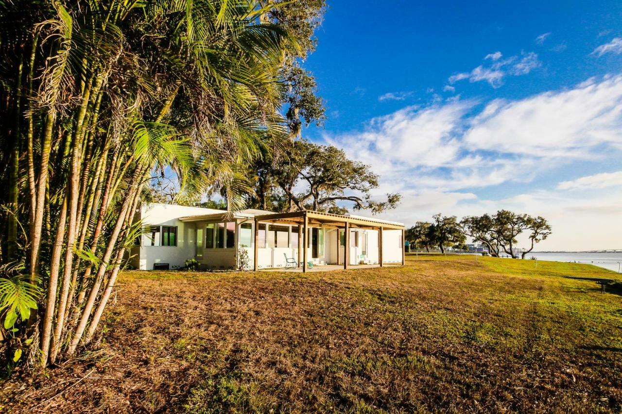 Sunsetter On Sapphire Shores Holiday home *